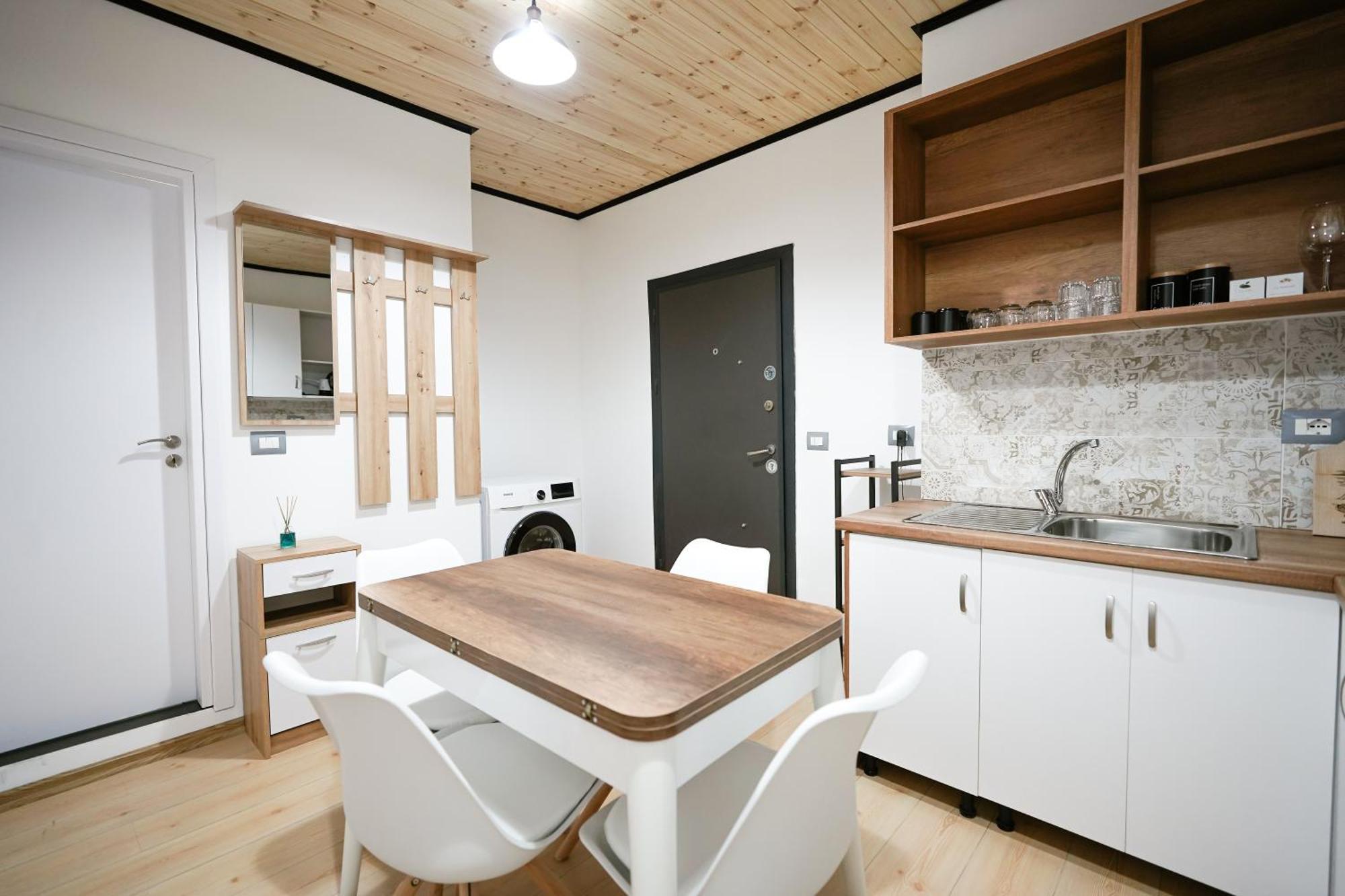 Ora Apartments Gjirokastër Eksteriør bilde